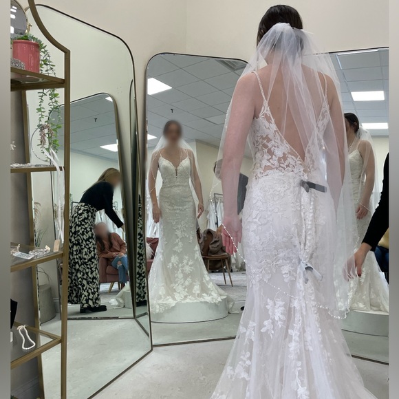 Allure Romance 3561 Wedding Gown - Picture 2 of 9